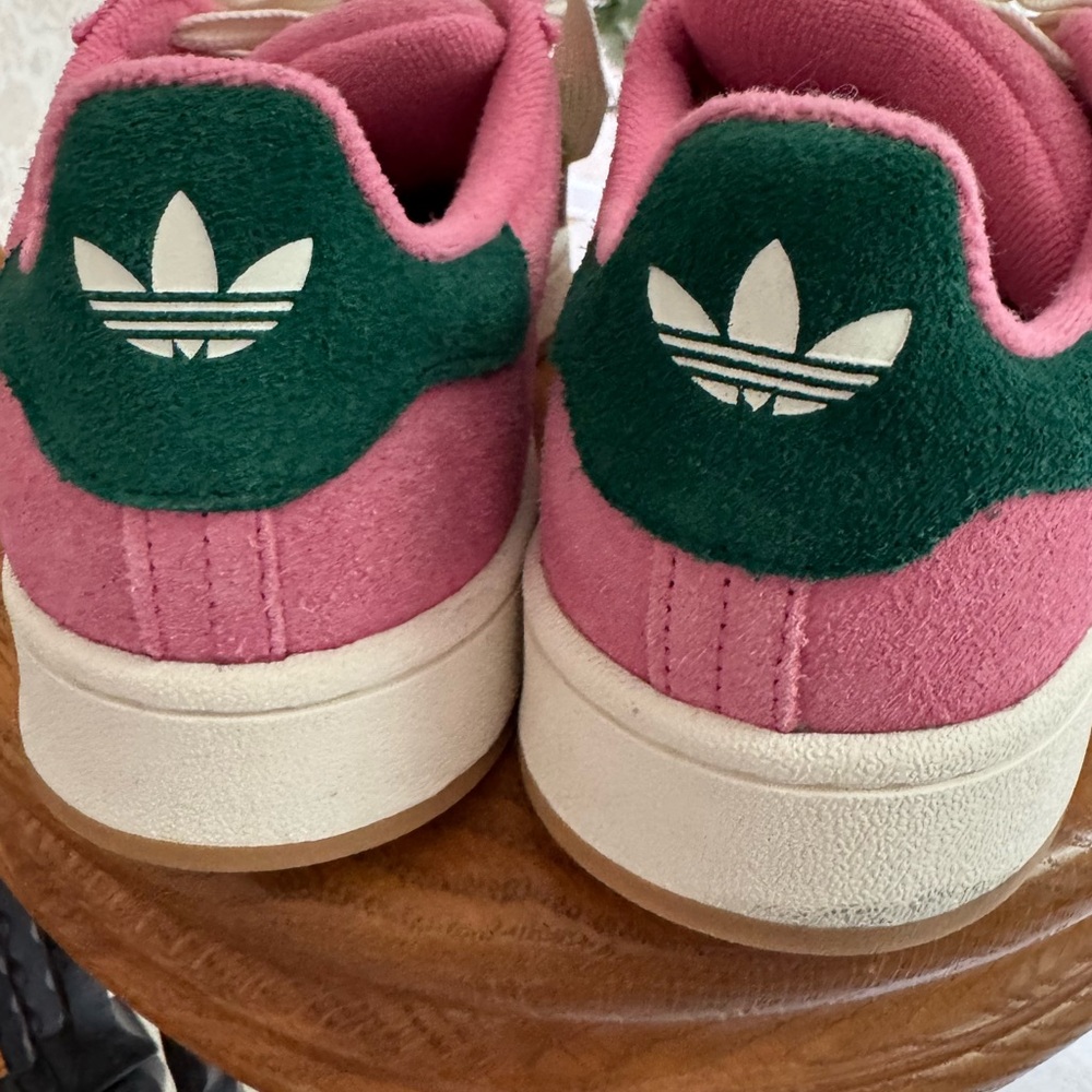 Adidas Pink and Green Suede Sneakers Campus 00 - Picture 3 of 7